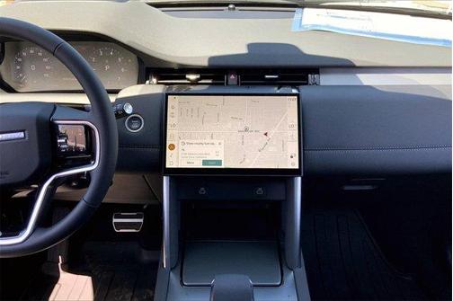 2025 Land Rover Discovery Sport Dynamic SE