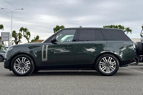 Belgravia Green 2026 Land Rover Range Rover P530 SE