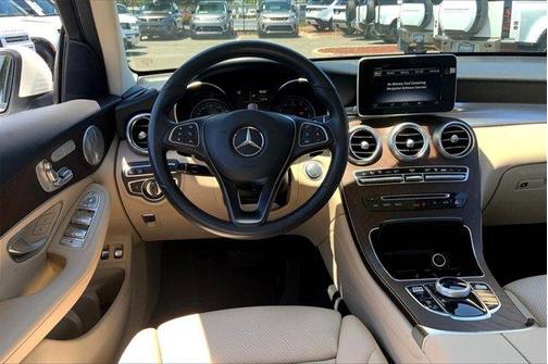 2019 Mercedes-Benz GLC 350e Base 4MATIC