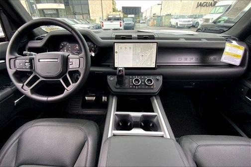 2025 Land Rover Defender P525 V8
