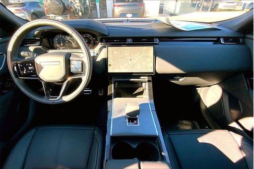 2025 Land Rover Range Rover Velar P250 Dynamic SE