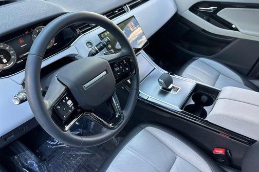 2024 Land Rover Range Rover Evoque Dynamic SE