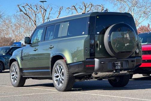 Woolstone Green 2026 Land Rover Defender 130 X-Dynamic SE