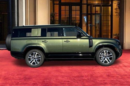 Woolstone Green 2026 Land Rover Defender 130 X-Dynamic SE