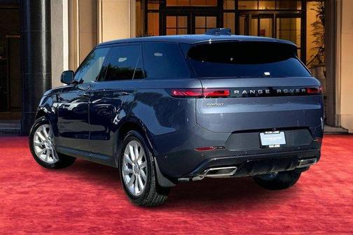 2025 Land Rover Range Rover Sport P360 SE