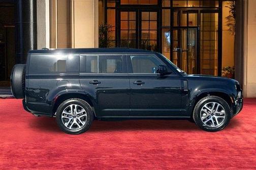 Santorini Black 2026 Land Rover Defender P400 X-Dynamic SE