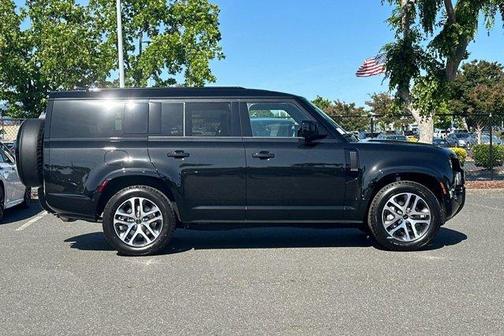 Santorini Black 2026 Land Rover Defender P400 X-Dynamic SE