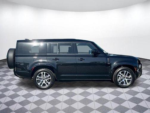 Santorini Black 2026 Land Rover Defender P400 X-Dynamic SE