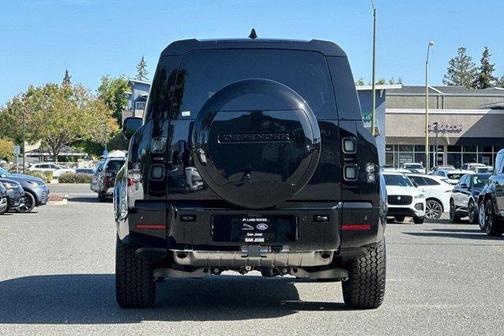 Santorini Black 2026 Land Rover Defender P400 X-Dynamic SE