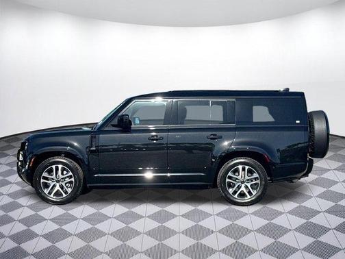 Santorini Black 2026 Land Rover Defender P400 X-Dynamic SE