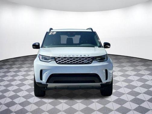 Fuji White 2025 Land Rover Discovery P300 S