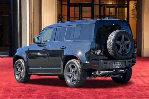 Santorini Black 2026 Land Rover Defender P400 X-Dynamic SE