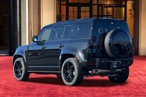 2026 Land Rover Defender P400 X-Dynamic SE
