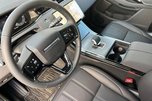 2026 Land Rover Range Rover Evoque Core S