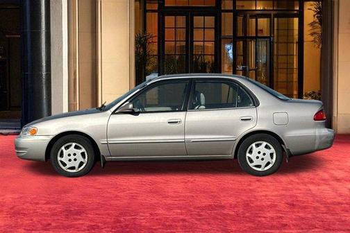 2000 Toyota Corolla LE