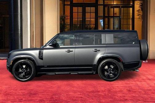 2026 Land Rover Defender P500 V8
