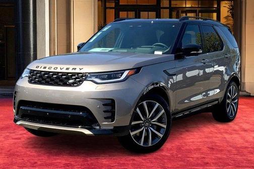 2025 Land Rover Discovery P300 Dynamic SE