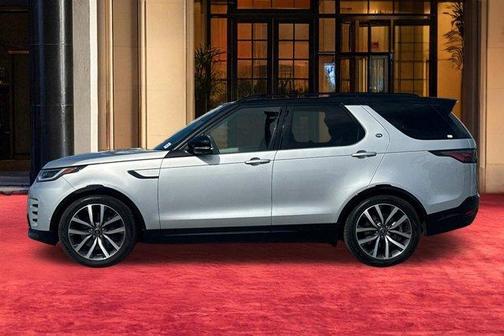 2024 Land Rover Discovery P360 Dynamic SE