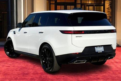 2025 Land Rover Range Rover Sport P360 SE