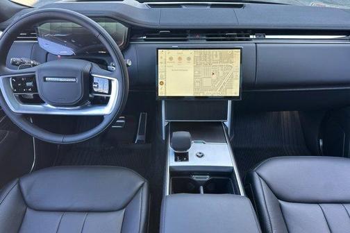 2026 Land Rover Range Rover P400 SE