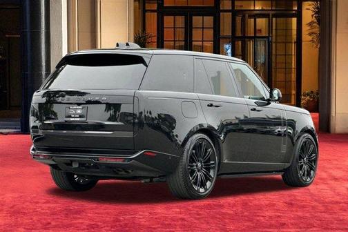 Santorini Black 2024 Land Rover Range Rover P530 Autobiography
