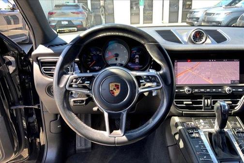 2021 Porsche Macan S