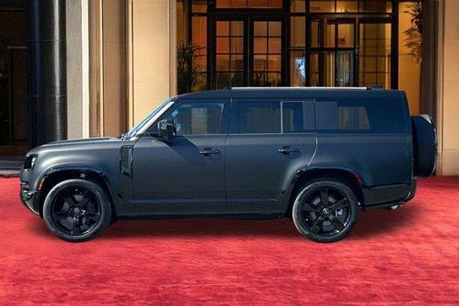 2025 Land Rover Defender P400 X-Dynamic SE