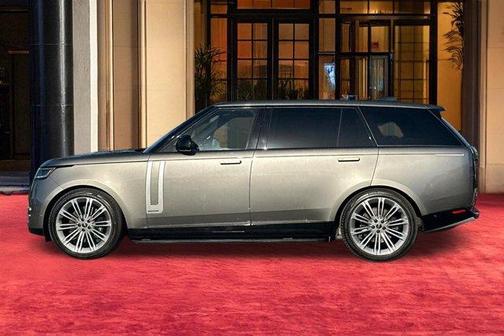 Silicon Silver 2023 Land Rover Range Rover Autobiography