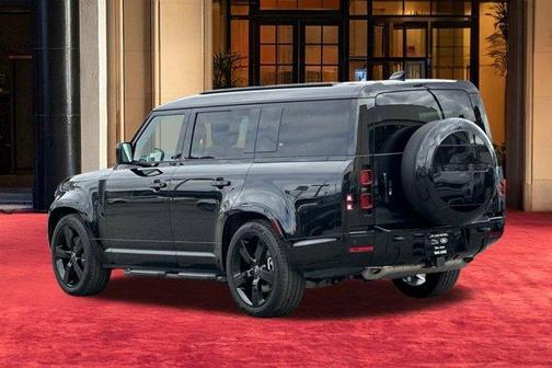 Santorini Black 2025 Land Rover Defender P400 X-Dynamic SE