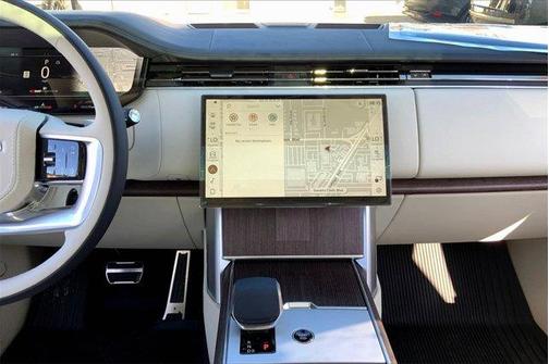 2025 Land Rover Range Rover P530 Autobiography