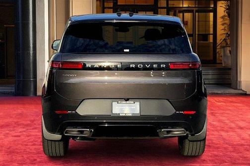 2025 Land Rover Range Rover Sport P360 SE