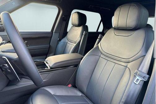 Borasco Grey 2026 Land Rover Range Rover Sport P360 SE