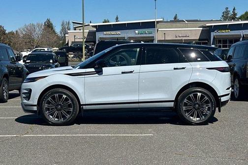 Arroios Grey 2026 Land Rover Range Rover Evoque Dynamic SE