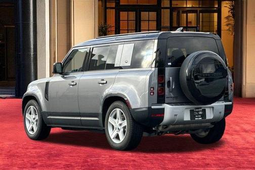 2020 Land Rover Defender 110 SE