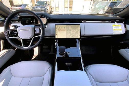 2025 Land Rover Range Rover Sport P360 SE