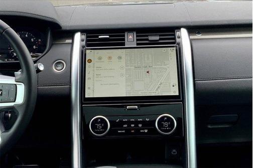 2023 Land Rover Discovery P360 Metropolitan Edition