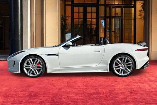 2016 Jaguar F-TYPE R