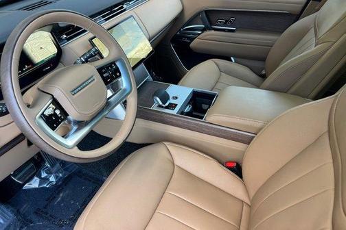 Charente Grey 2026 Land Rover Range Rover P530 SE 7 Seat