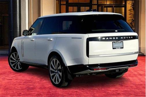 2025 Land Rover Range Rover P530 Autobiography