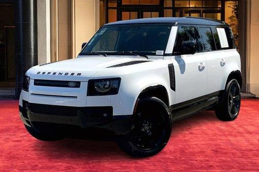 2025 Land Rover Defender P400 X-Dynamic SE