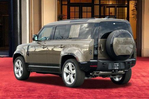 2026 Land Rover Defender P400 X-Dynamic SE