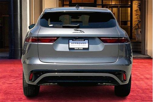 2024 Jaguar F-PACE P250 R-Dynamic S