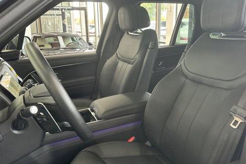 2025 Land Rover Range Rover P530 SE