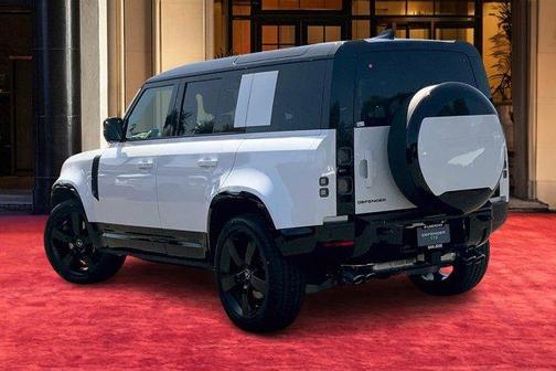 2025 Land Rover Defender P525 V8