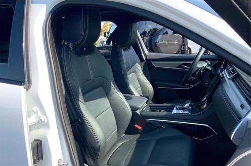 2025 Jaguar F-PACE P250 R-Dynamic S