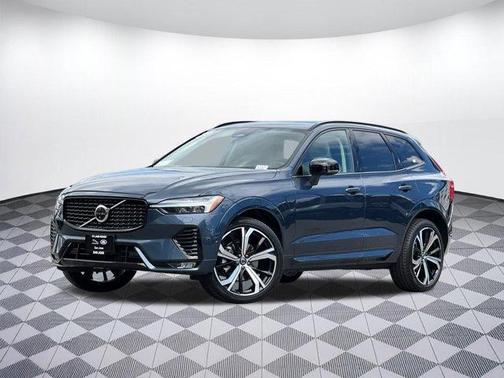 Blue 2025 Volvo XC60 B5 Ultra