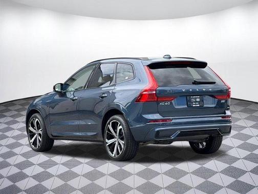 Blue 2025 Volvo XC60 B5 Ultra