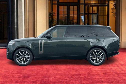2026 Land Rover Range Rover P400 SE 7 Seat