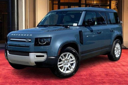 2025 Land Rover Defender P400 S