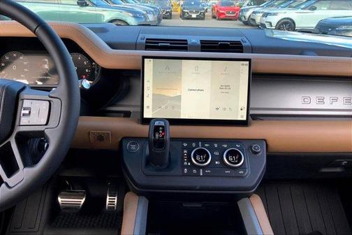 2025 Land Rover Defender P525 V8